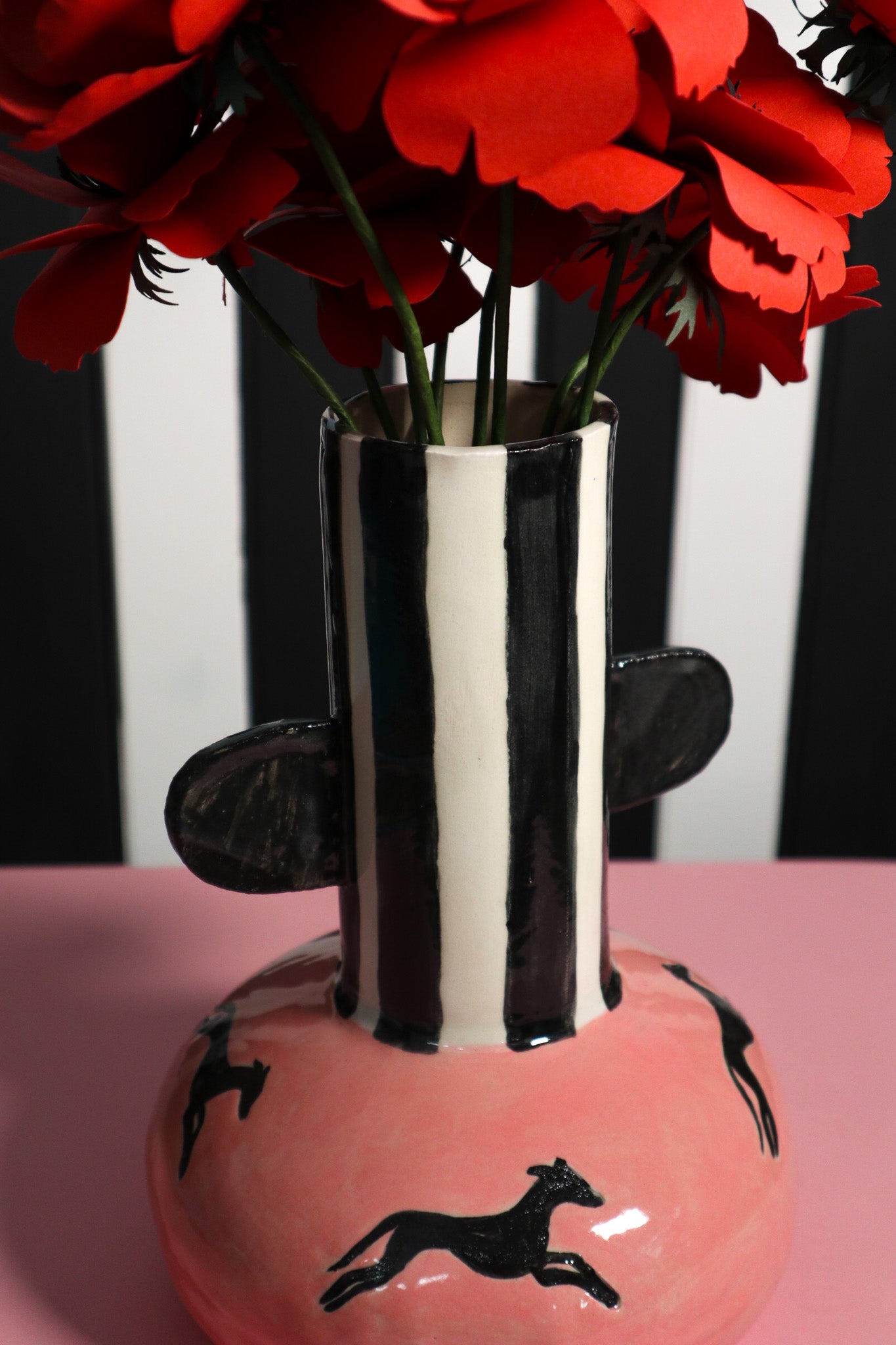 Vase rayé Effy & Coquelicot OKG studio