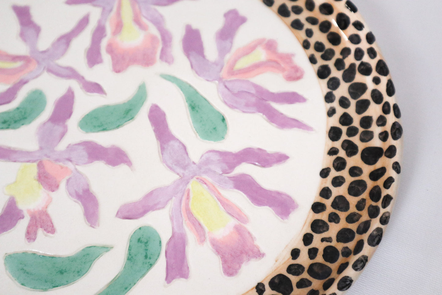 Assiette orchidée léo
